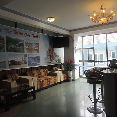 Y Lan Hotel Da Lat Exterior photo